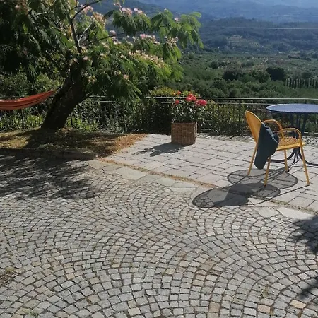 Casina In Pietra * بستويا