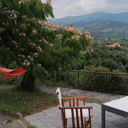 Casina In Pietra Holiday home