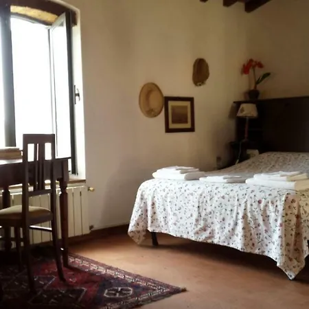 Casina In Pietra Holiday home *